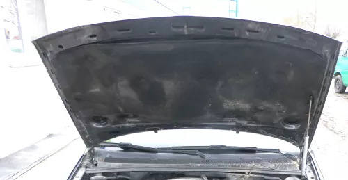 VW Golf 4 Cabrio 1E Motorhaube Dämmung Motorhaubendämmung TDI Dämmmatte ddd (166757)