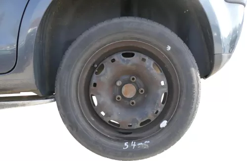 4x VW Polo 9N Felgen Reifen 165/70 R14 81T Sommerreifen 5jx14H2 ET35 ca. 4-5mm (167256)
