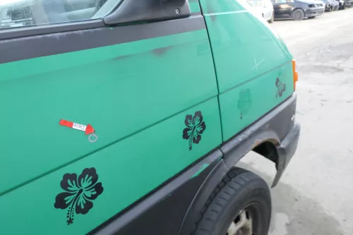 VW T4 Tür vorne rechts grün LA6N Beifahrertür 701831056H bis ca. 1996 ohne Anbau (167263)