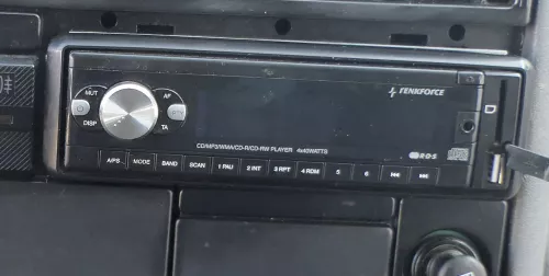 VW Golf 4 Bora T5 T4 Radio CD MP3 WMA CD-R CD-RW Player 4x40 Watts R-D-S (167279)