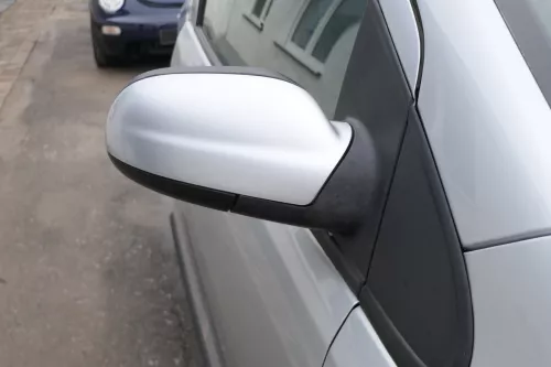 VW Fox 5Z manueller Spiegel Außenspiegel + Glas rechts silber LA7W mechanisch  (167489)
