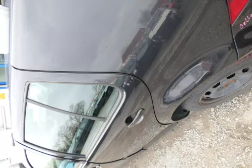 VW Golf 4 Limousine Tür hinten links schwarz LC9Z blackmagic (KEINkombi) p (167531)