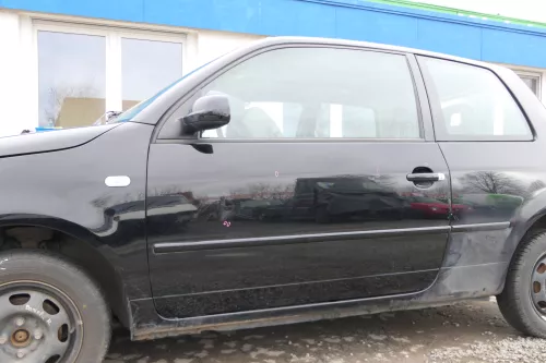 VW Lupo Seat Arosa Tür vorne links Fahrertür schwarz L041 (für elektr.Fensterhe (167568)