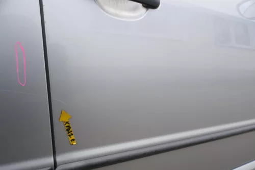 Skoda Fabia 6Y Kombi Limousine Tür vorne rechts Beifahrertür grau silber LF7T (167764)