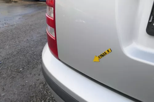 Skoda Fabia 6Y3 Stufenheck Heckklappe Kofferraumklappe hinten silber grau LF7T (167768)