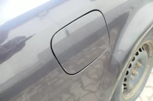 Audi A6 4B 4Z Tankdeckel Tankklappe Tank Deckel Klappe blau lila LZ4V