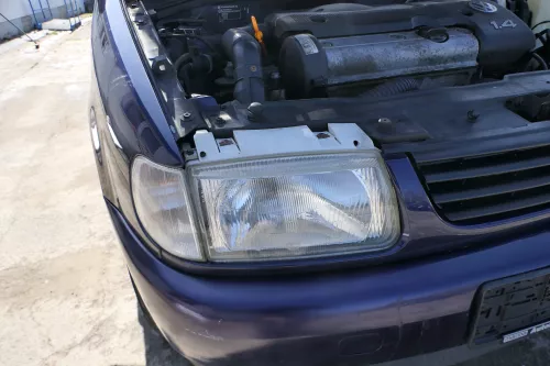 VW Polo 6N Scheinwerfer vorne rechts Beifahrerseite 6N0941700 + Blinker (167849)