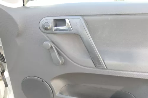1x VW Polo 6N2 Türverkleidung Verkleidung Tür vorne rechts 2/3-Türer off-black  (167876)