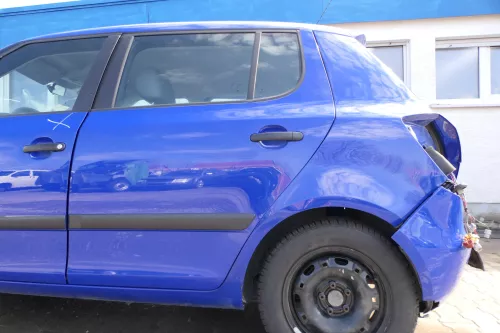 Skoda Fabia 5J Limousine Tür hinten links blau LF5K