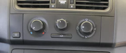 Skoda Fabia 5J Steuergerät Heizungsbedienteil Heizung 5J0819045 Regler Knöpfe