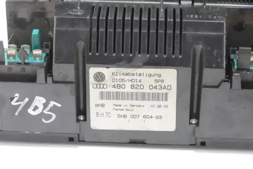 Audi A6 4B C5 Steuergerät Klimaanlage Klimabedienteil 4B0820043AR Climatronic d (167933)