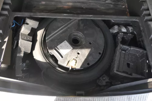 Audi Q7 4L Box Lautsprecher 4L0035382B hinten Kofferraum Bose Gehäuse (168109)