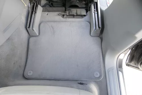 2x Original Audi Q7 4L Fußmatten Fußmatte hinten links und rechts grau Achatgrau (168130)