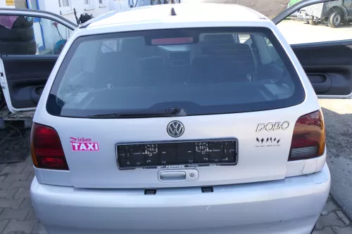 VW Polo 6N Heckklappe Klappe hinten Kofferraumklappe mit Scheibe silber LB7Z sa (168283)