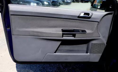 1x VW Polo 9N Türverkleidung Verkleidung Tür vorne links 2/3-Türer Fahrertür (168372)