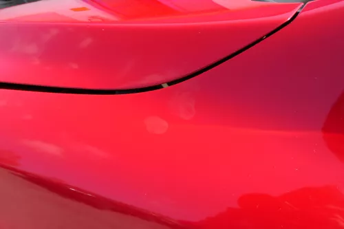 VW Fox Kotflügel vorne links rot LY3D - große Delle!!! (168518)
