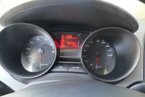 Seat Ibiza 6J Tacho Tachometer Kombiinstrument 283.000km 6J0920801 X 1,2 51kw (168934)