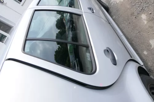 VW Golf 4 Limousine Tür hinten rechts silber grau LB7Z (KEINkombi) (169294)