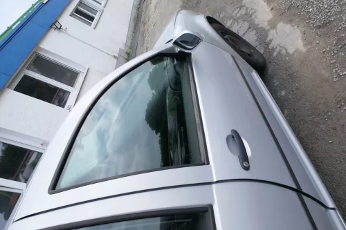 VW Golf 4 Bora Tür vorne rechts Beifahrertür 4/5-Türer+Kombi Variant LB7Z silber (169295)