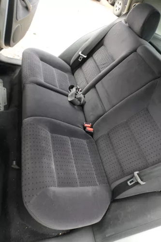 Golf 4 Limousine Sitz Rückbank Rücksitzbank Sitzfläche Sitze Velour (169303)