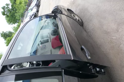 VW Lupo Seat Arosa Tür vorne rechts Beifahrertür schwarz L041 (für elektr.Fenst (169457)