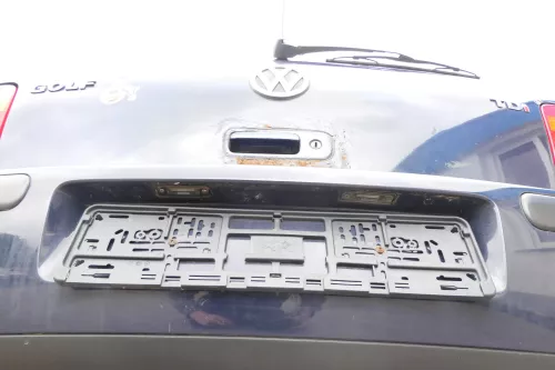 VW Golf 4 Limousine Stoßstange hinten Heckstoßstange Stoßfänger blau LA5G (169474)