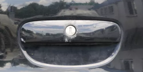 VW Polo 9N 9N3 Griff Heckkklappe Heckklappengriff schwarz L041 (169689)