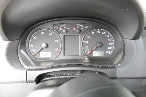 VW Polo 9N Tacho Tachometer Kombiinstrument 129.000km 6Q0920800P 1,2 47kw 40kw (169697)