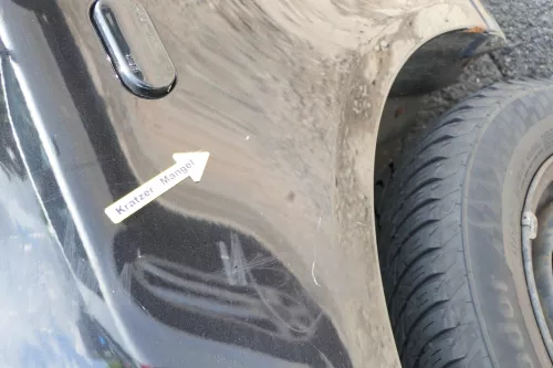 VW Polo 9N Kotflügel vorne links schwarz LC9Z bis ca.Bj.2004 (169703)