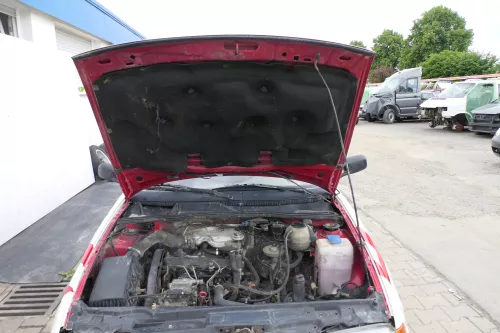 VW Caddy Polo Kombi Dämpfung Motorhaube Dämmung Motorhaubendämmung TDI Dämmmatte (169784)