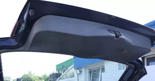 Ibiza 6K Facelift Verkleidung Heckklappe Heckklappenverkleidung Abdeckung 