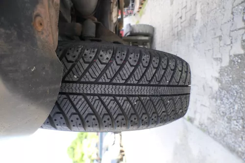 2x Golf 3 Vento 175/70 R13 82T Allwetterreifen M+S Reifen  ca. 7mm NUR REIFEN (169922)