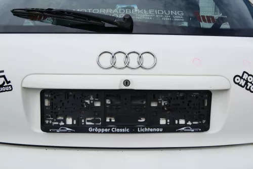 Audi A3 8L bis cBj. ca1999 Heckklappe Kofferraumklappe Klappe hinten weiß LY9G (169975)