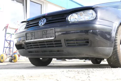 VW Golf 4 1J Stoßstange vorne Stoßfänger vorn schwarz LC9Z Frontstoßstange (170362)
