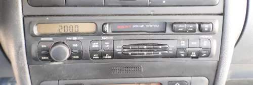 Seat Leon 1M Toledo  Radio Kassette Original mit Code Aura Sound System (170435)