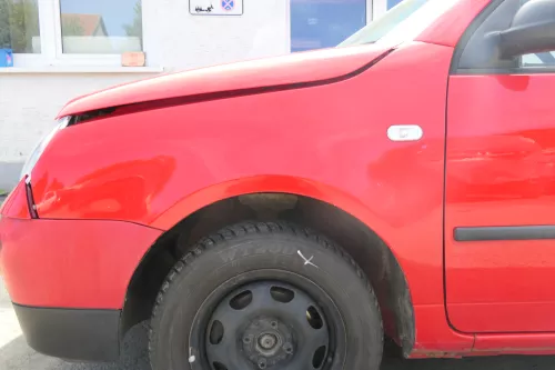 VW Lupo Kotflügel vorne links rot LP3G vorn (170465)