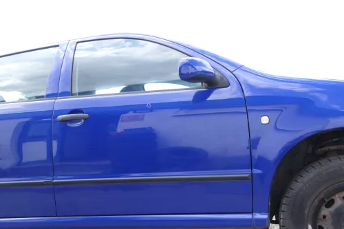 Skoda Fabia 6Y Kombi Limousine Tür vorne rechts Beifahrertür blau LF5K (170749)