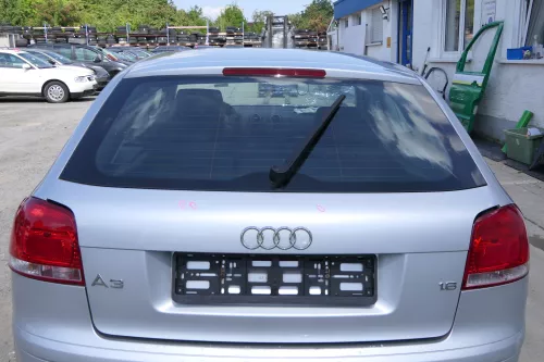 Audi A3 8P 2/3-Türer Heckklappe Klappe hinten grau silber LX7W 2/3-Türer (170786)