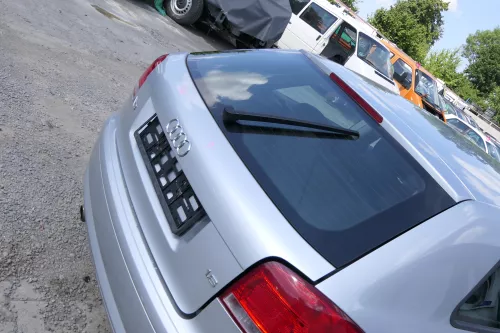 Audi A3 8P 2/3-Türer Heckklappe Klappe hinten grau silber LX7W 2/3-Türer (170786)