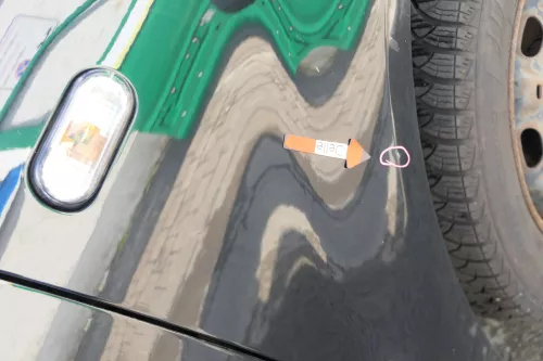 VW Fox 5Z Kotflügel vorne rechts schwarz L041 (170839)