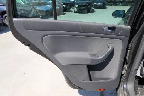VW Golf Plus 5M 4x Türverkleidung Verkleidung Tür vorn hinten links  (170865)