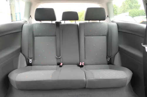 VW Polo 9N 9N3 Sitz Rückbank Sitzfläche Sitze 3 Punkt Gurt hinten mit Kopfstütze (171163)