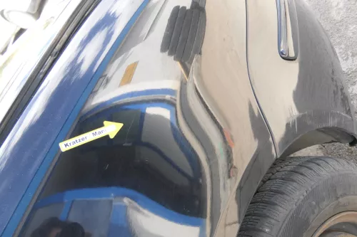 VW Polo 9N Kotflügel vorne rechts schwarz L041 bis ca.Bj.2004 (171183)