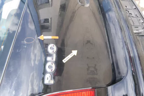 VW Polo 9N3 9N Heckklappe Kofferraumklappe Klappe schwarz L041 - Scheibe (171187)