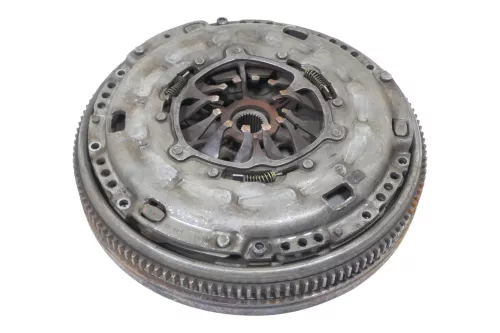 VW Passat 3C Touran 5-Gang Zweimassenschwungrad 2.0 FSI 06F105266AB