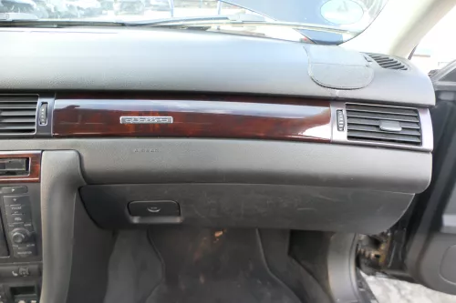 Audi A6 4B C5 Verkleidung Klappe Abdeckung Dekor Holz Optik Nußbaum  (171434)