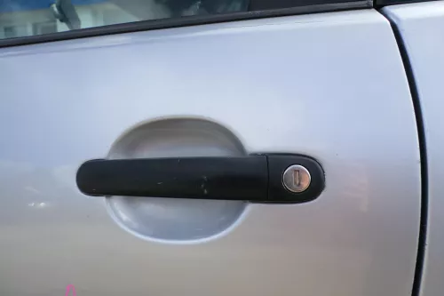VW Polo 9N 9N3 Tür vorne links Fahrertür 2/3-Türer silber LA7W -ohne Anbauteile (171769)