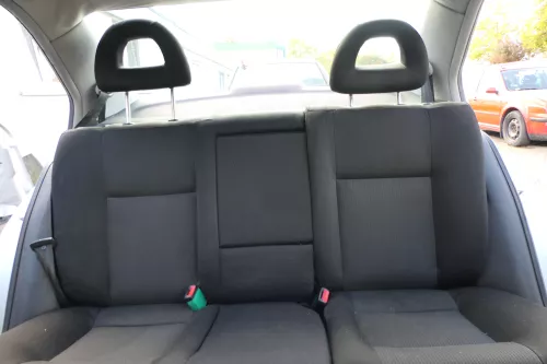 VW Bora Limousine Stufenheck Sitz Rückbank Rücksitzbank Sitzfläche Sitze  (171797)