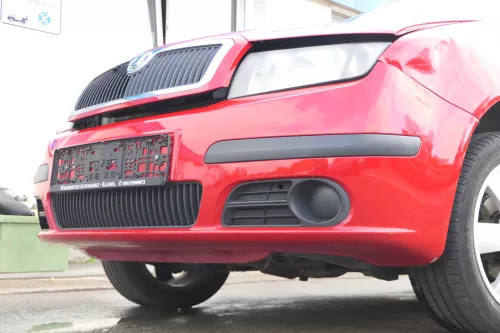 Skoda Fabia 6Y Stoßstange Stoßfänger vorne rot LF3K 2004-2008 - Facelift (171943)