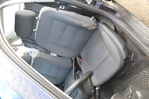 Audi A4 B5 Sitz Fahrersitz vorne links höhenverstellbar